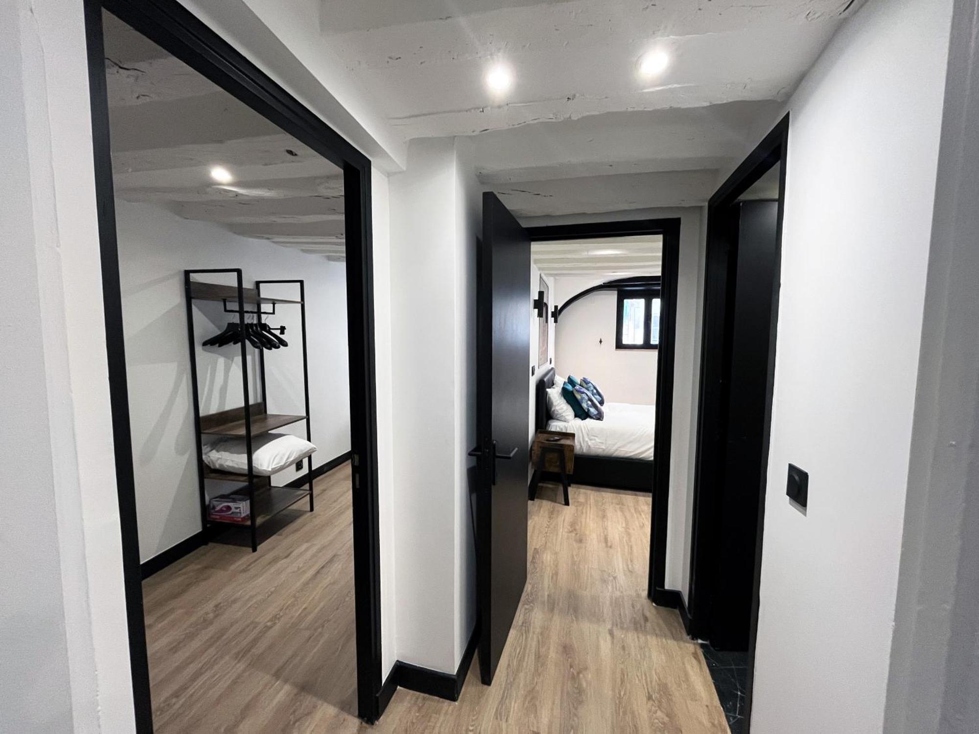 Urban Flat 174 - Vuitton St Denis Appartement Parijs Buitenkant foto