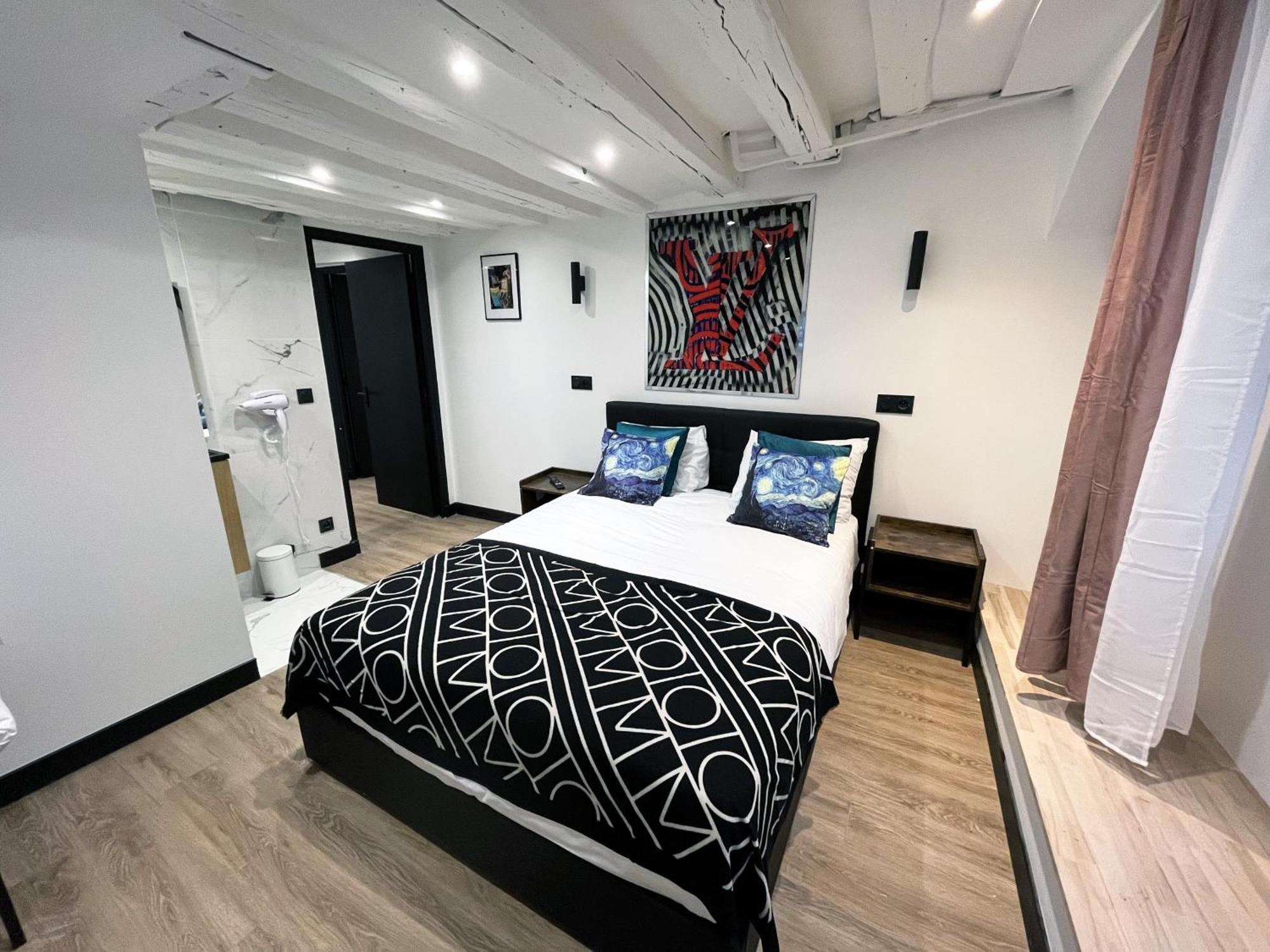 Urban Flat 174 - Vuitton St Denis Appartement Parijs Buitenkant foto
